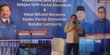 Sekretaris Jenderal (Sekjen) Dewan Pimpinan Pusat (DPP) DPP Partai Demokrat, Herman Khaeron saat Halal Bihalal bersama kader Partai Demokrat di Sekretariat DPC Partai Demokrat Kota Bandar Lampung, Sabtu, 11 April 2026. Lampost.co/Triyadi Isworo