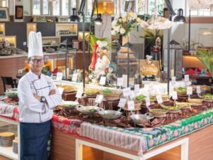 Hadirkan Cita Rasa Khas Nusantara, Akar Hotels and Resorts Luncurkan Promo “Kampung Sunda” All You Can Eat