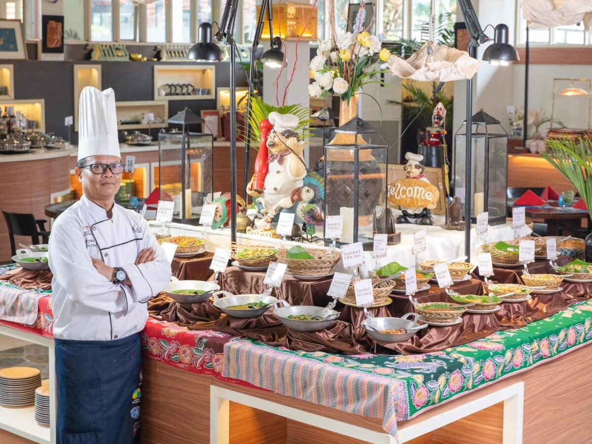 Hadirkan Cita Rasa Khas Nusantara, Akar Hotels and Resorts Luncurkan Promo “Kampung Sunda” All You Can Eat