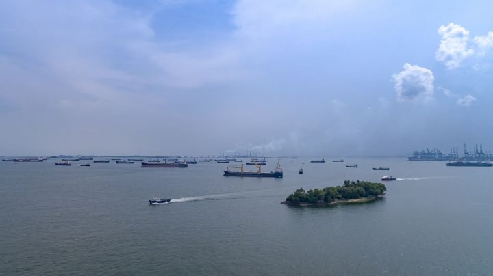Selat Malaka Jadi Sorotan Dunia, Lebih Sibuk dari Hormuz dan Kunci Energi Asia