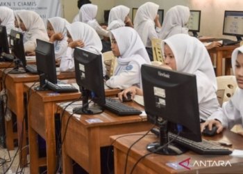 Ombudsman Imbau Sekolah Tidak Bebani Siswa Kurang Mampu