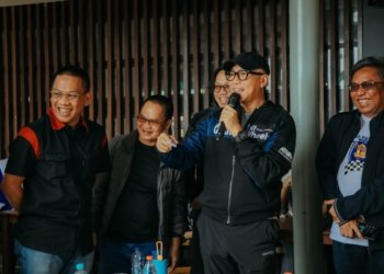 Gubernur Lampung Rahmat Mirzani Djausal menghadiri kegiatan "Jabat Tangan Ride" di Bun Kopi, PKOR Way Halim, Bandarlampung, Minggu (12/04/2026).