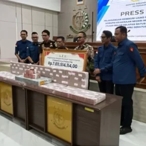Kejati Lampung Eksekusi Uang Pengganti Kasus Korupsi Toll Senilai Rp 7,8 Miliar