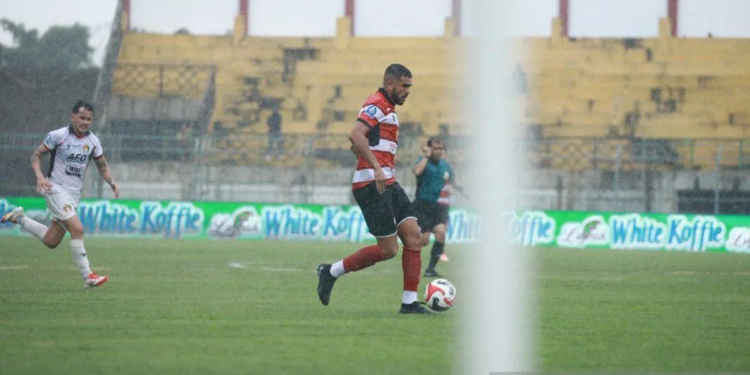 madura united vs persik