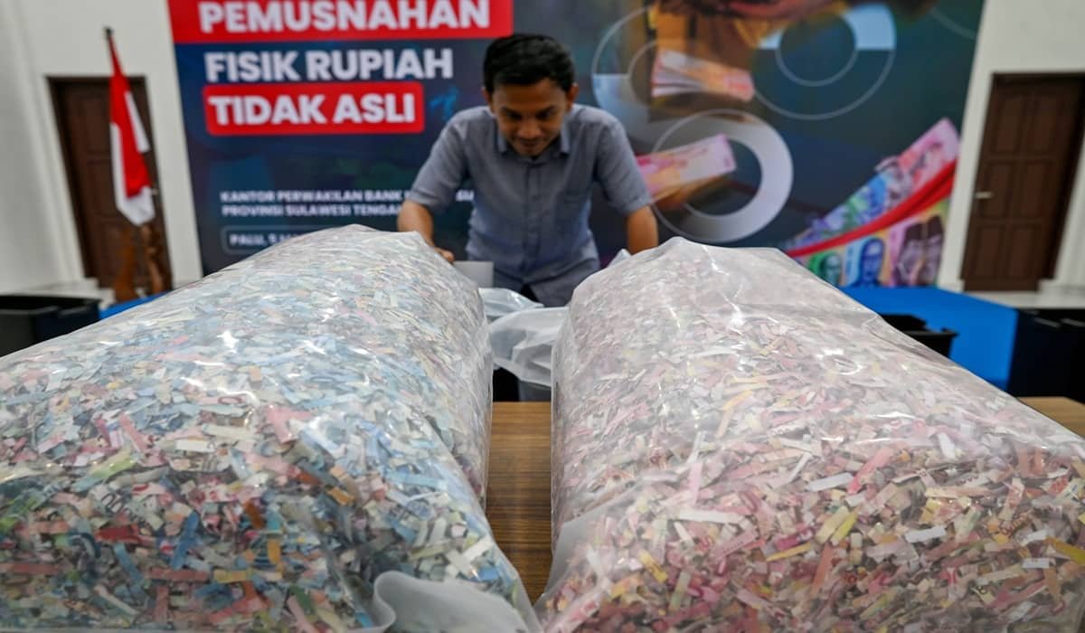 BI Musnahkan 466 Ribu Lembar Uang Palsu