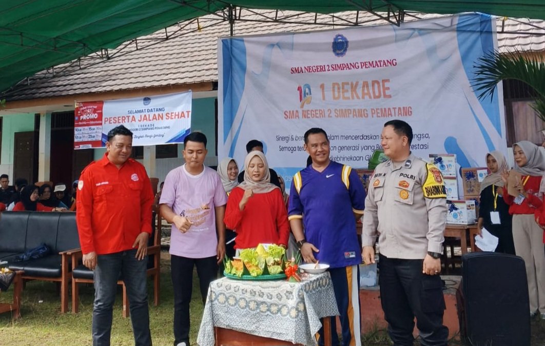 Satu Dekade SMAN 2 Simpang Pematang: Jalan Sehat Meriahkan HUT ke-10, Doorprize Banjir Antusiasme