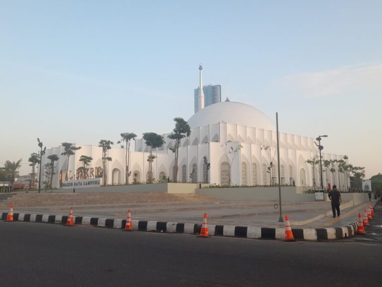 Sabtu, 30 Mei 2026, Cuaca Lampung Cerah