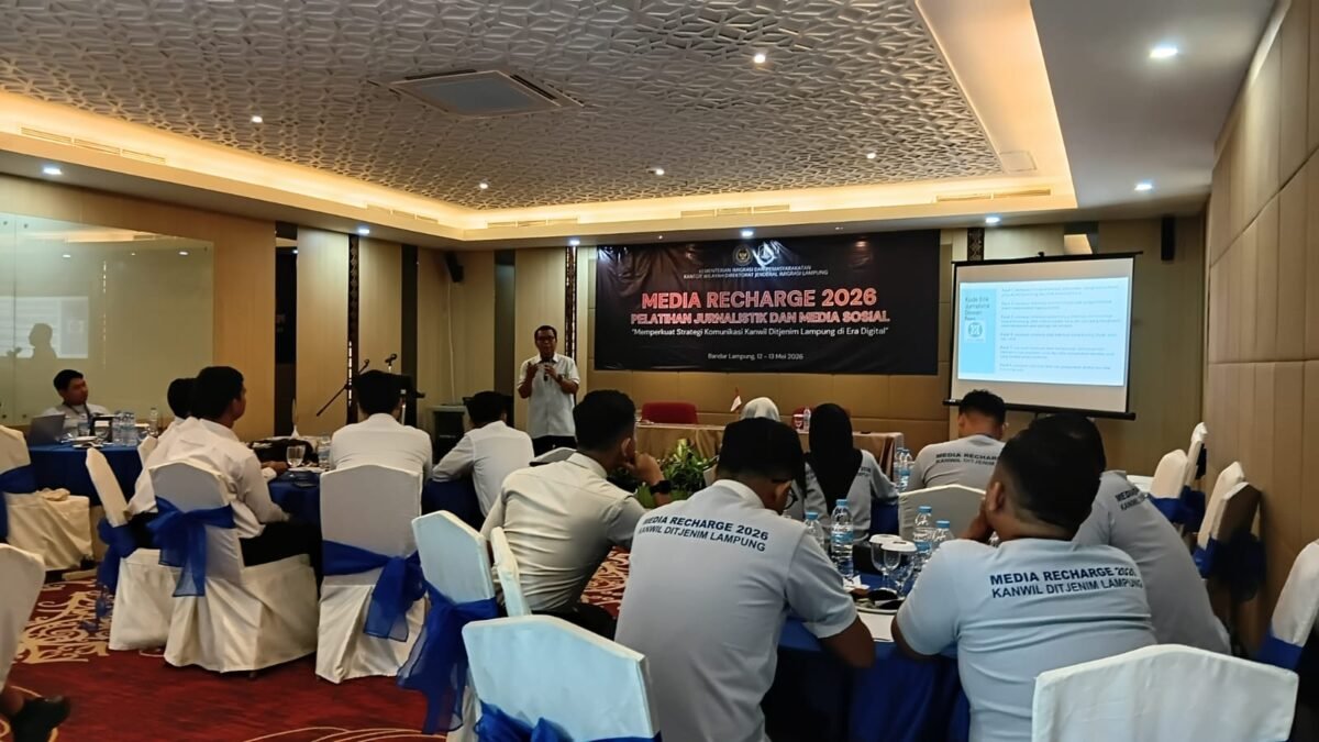 Ahli Pers Dewan Pers Kupas UU Pers dan Batasan UU ITE dalam Media Recharge Kanwil Ditjenim Lampung