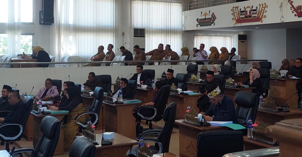 DPRD Pertanyakan Siapa Pemimpin Lampung Tengah