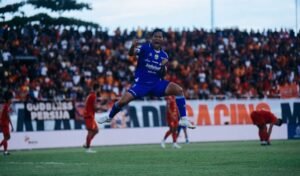 Cetak Brace pada Kemenangan Persib, Adam Alis Tetap Membumi