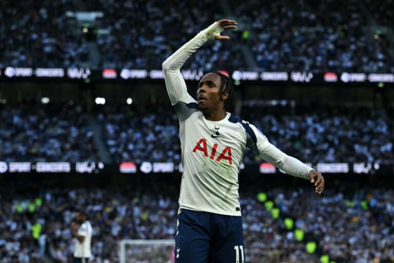 Mathys Tel dari Pahlawan Jadi Pesakitan, Tottenham Ditahan Imbang Leeds United 1-1