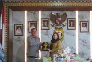 Wali Kota Minta Camat dan Lurah Fasilitasi Pembentukan Posbankum