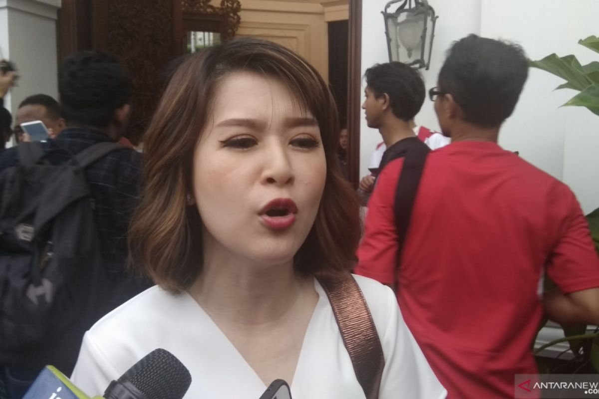 PSI Lepas Tangan! Grace Natalie dan Ade Armando Hadapi Kasus Hukum Tanpa Bantuan Partai