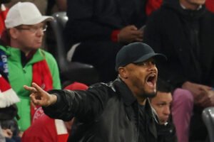 Vincent Kompany Jadikan Kekalahan Tipis dari PSG sebagai Bahan Bakar Musim Depan