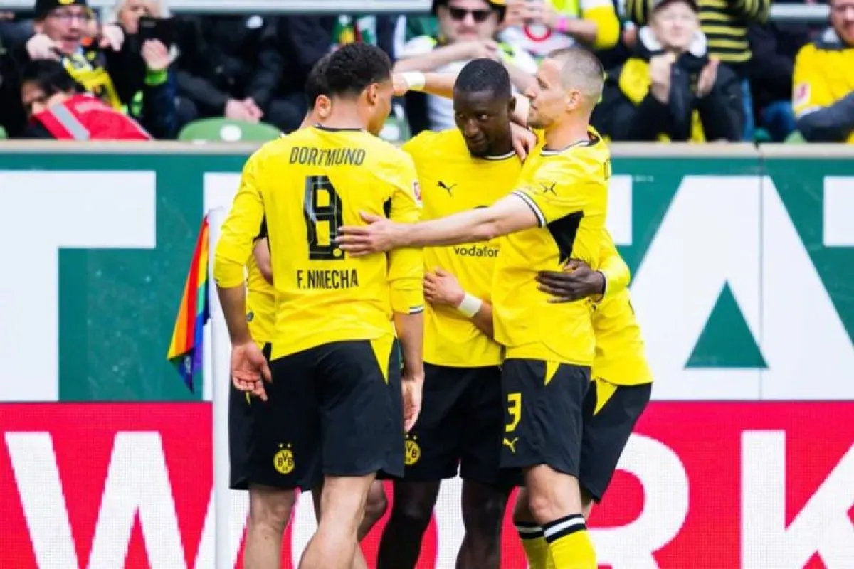 Borussia Dortmund Tutup Musim dengan Bungkam Werder Bremen 2-0 di Weserstadion