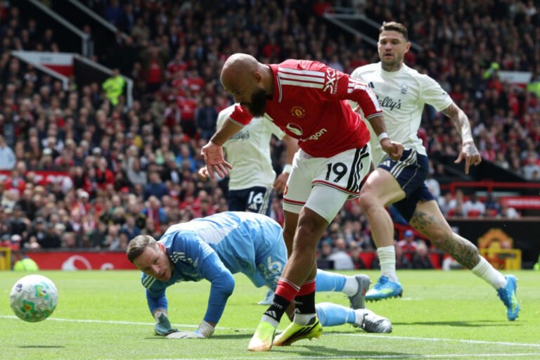 Sengit Jelang Akhir Musim! Manchester United Jinakkan Forest, Everton Terpeleset dari Jalur Eropa