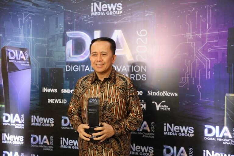 Agus Fatoni Raih Penghargaan Digital Innovation Award 2026