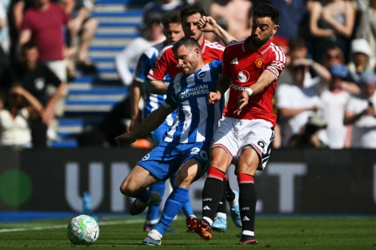 Manchester United Hancurkan Brighton 3-0, Bruno Fernandes Pecahkan Rekor Asis Sepanjang Masa Premier League