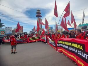 Buruh Berperan dan Berkontribusi Membangun Daerah