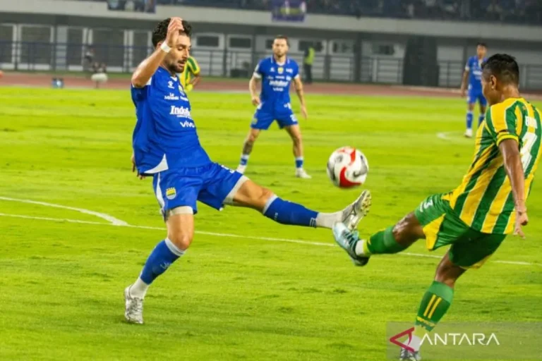 Bek Persib Frans Putros Masuk Skuad Irak untuk Pemusatan Latihan Piala Dunia 2026 di Spanyol
