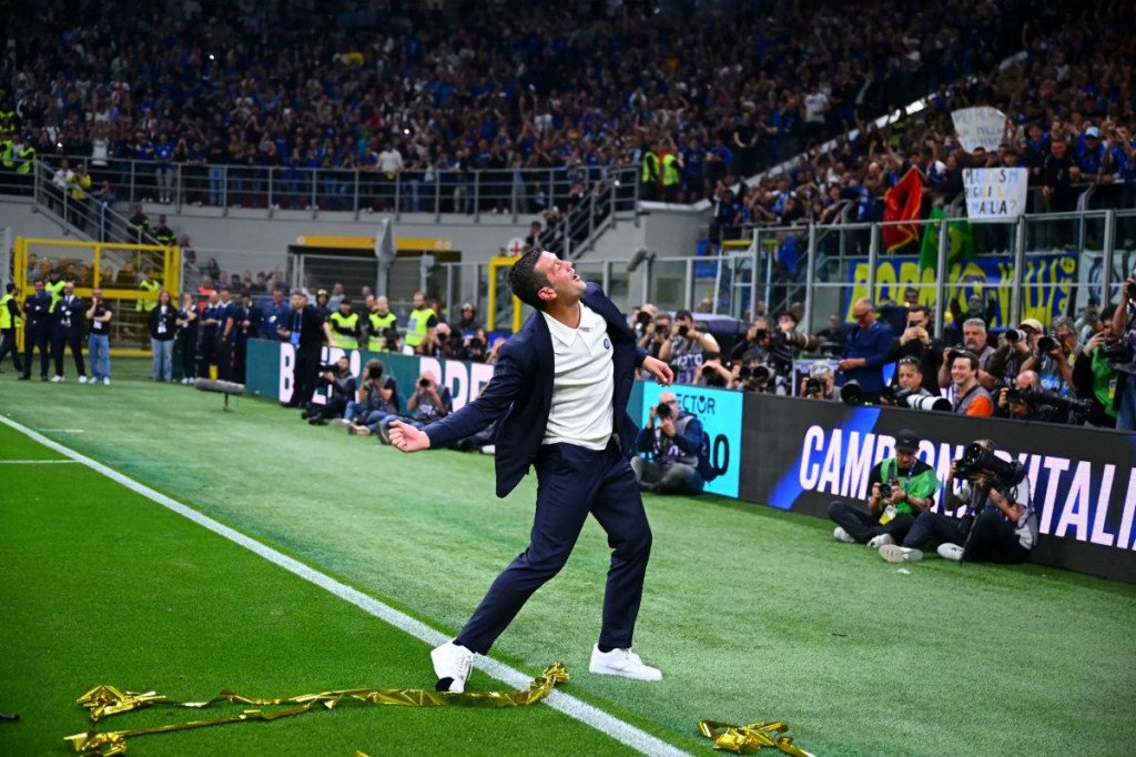 Cristian Chivu Lengkapi Koleksi Scudetto sebagai Pemain dan Pelatih